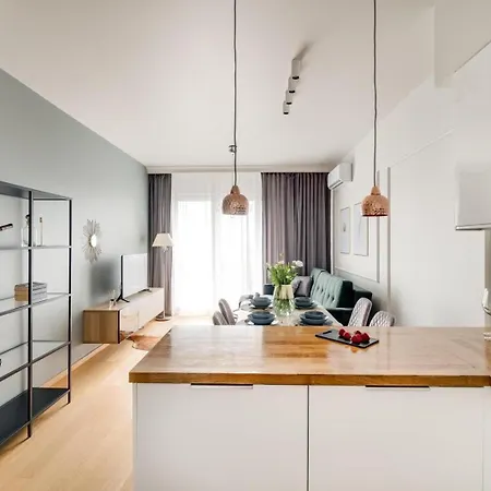 Apartment Francuska Atal Premium